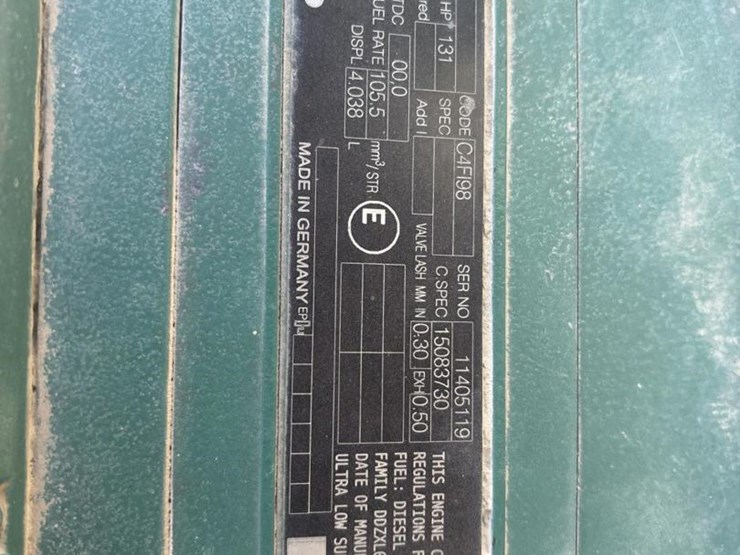 2013-volvo-dd110b-image-34