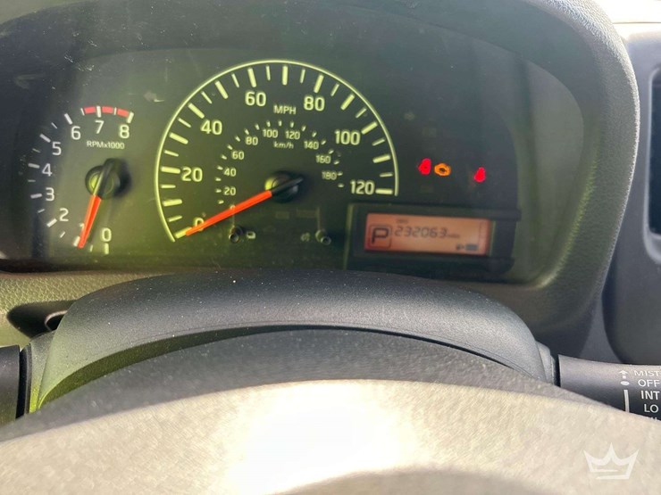 2018-nissan-nv200-image-12