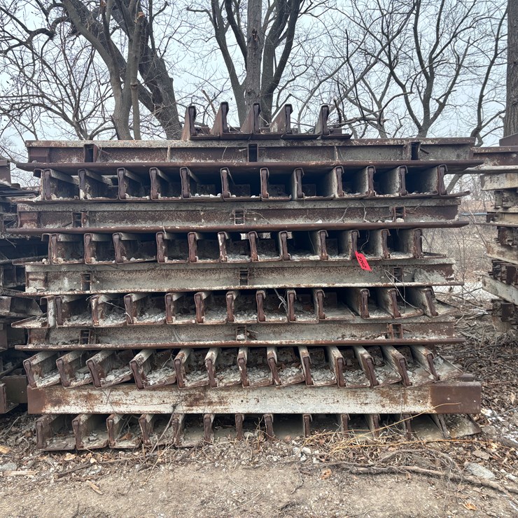 #2262 • Approx. 8" Concrete Forms