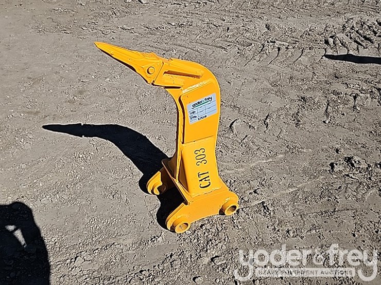 caterpillar-303-image-1