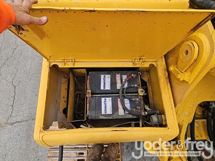 2007-komatsu-pc300-lc-8-image-26