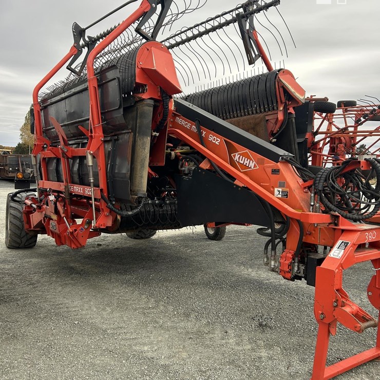 KUHN MERGE MAXX 902