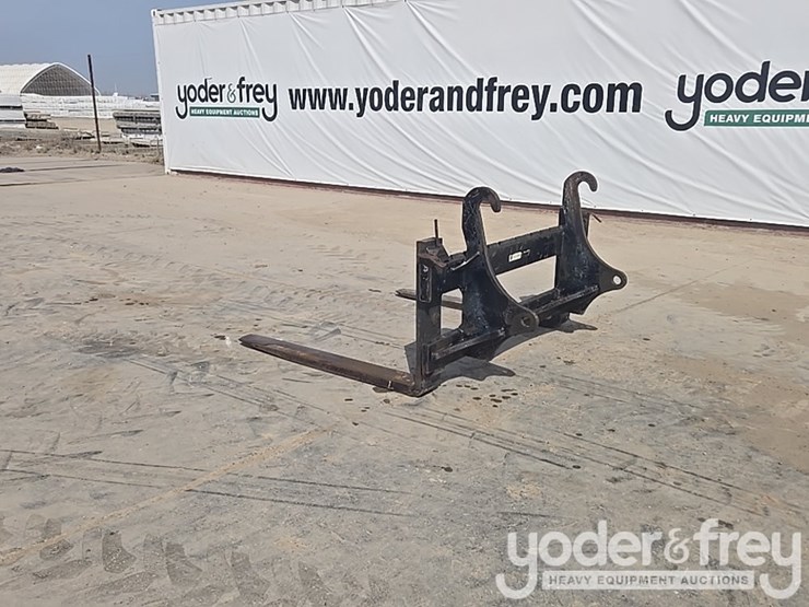 forks-to-suit-john-deere-310-k-ep-image-3