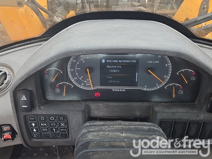 2017-volvo-l110h-image-90