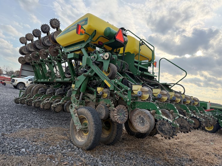 john-deere-1790-image-4