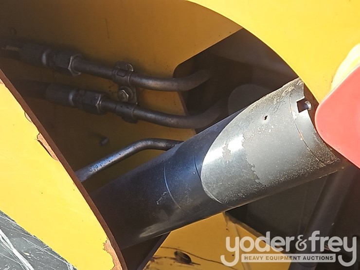 2012-caterpillar-289c-image-24