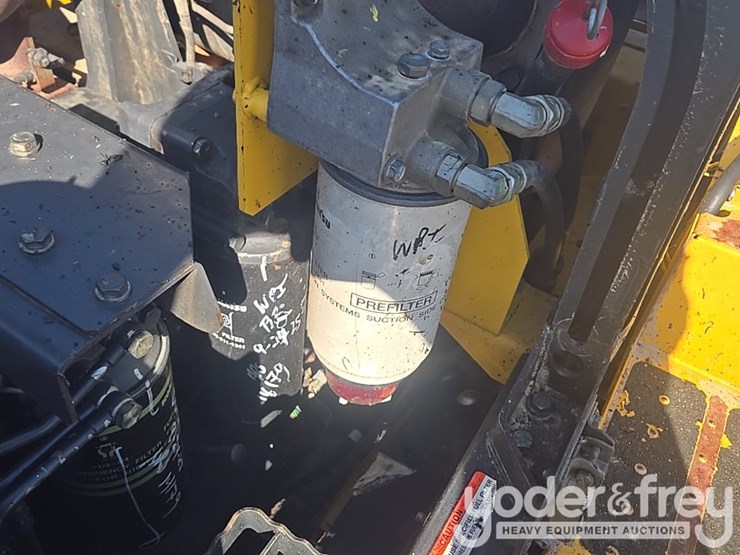 2013-komatsu-pc490-lc-10-image-63