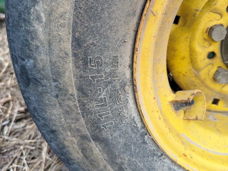 john-deere-35-image-5