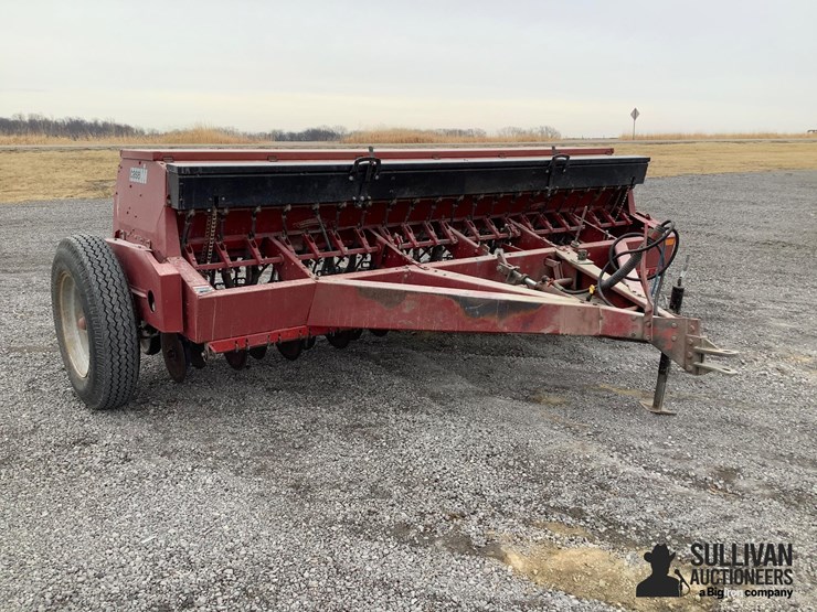 case-ih-5100-image-3