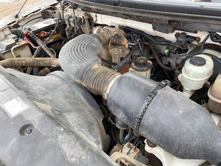 2005-ford-f150-xl-image-18