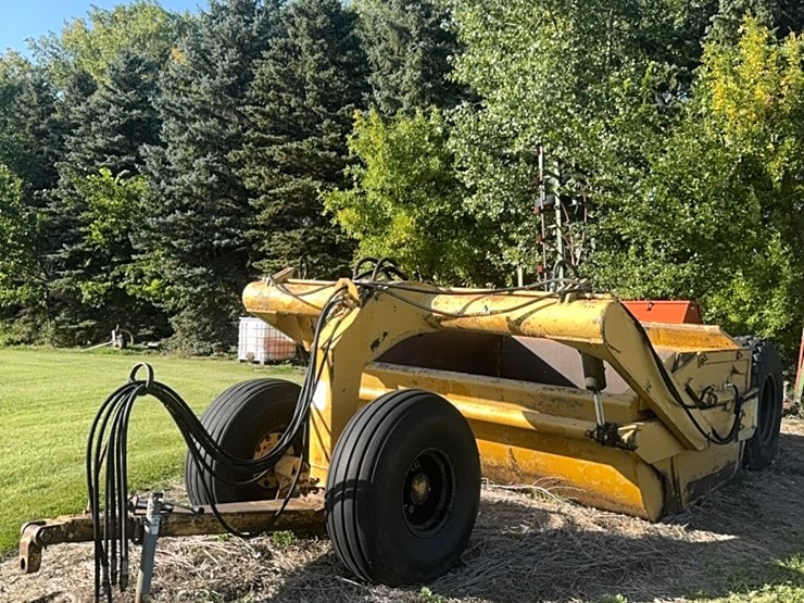 10-yard-ashland-scraper,-hydraulic-push-off,-very-heavy-duty,-works-good-image-32