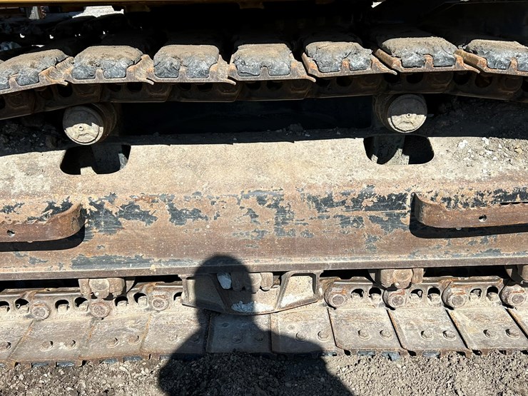 caterpillar-c4.4-image-94