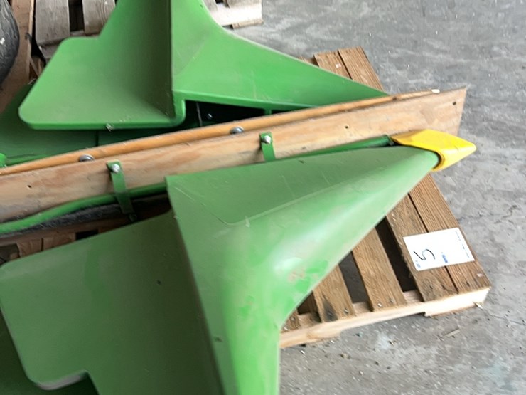 (2)-john-deere-poly-dividers-image-17