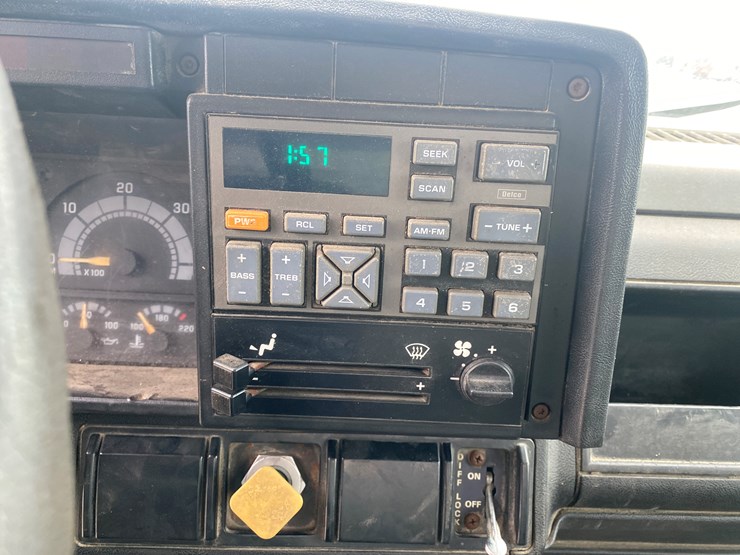 1992-caterpillar-3116-image-57