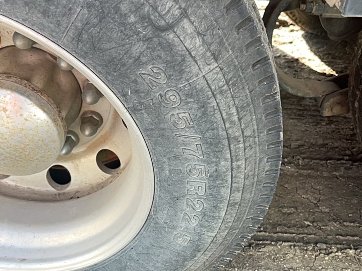 2007-kenworth-t800-image-35