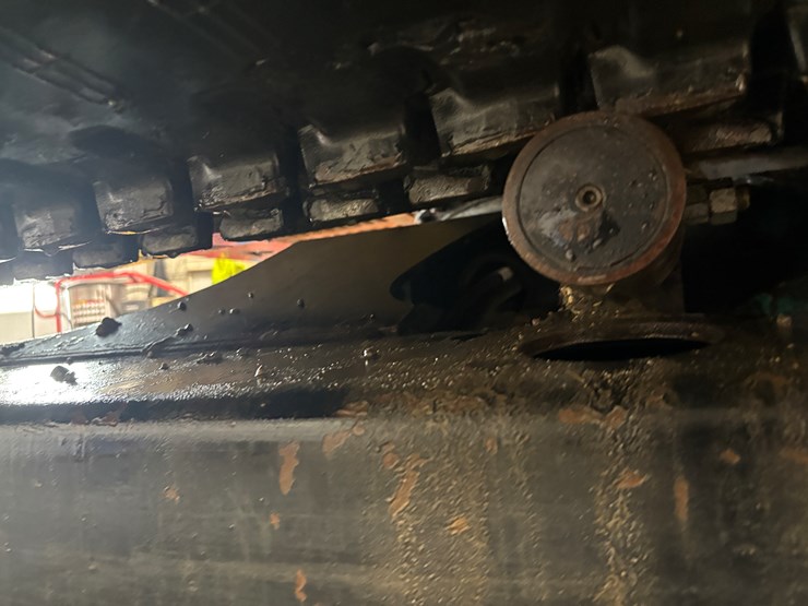 caterpillar-305-image-63