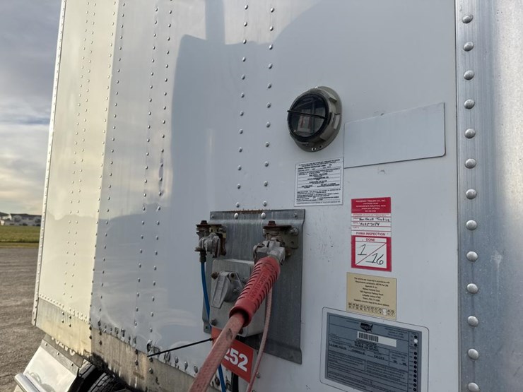 #2252-•-2015-wabash-53'-van-trailer-image-24