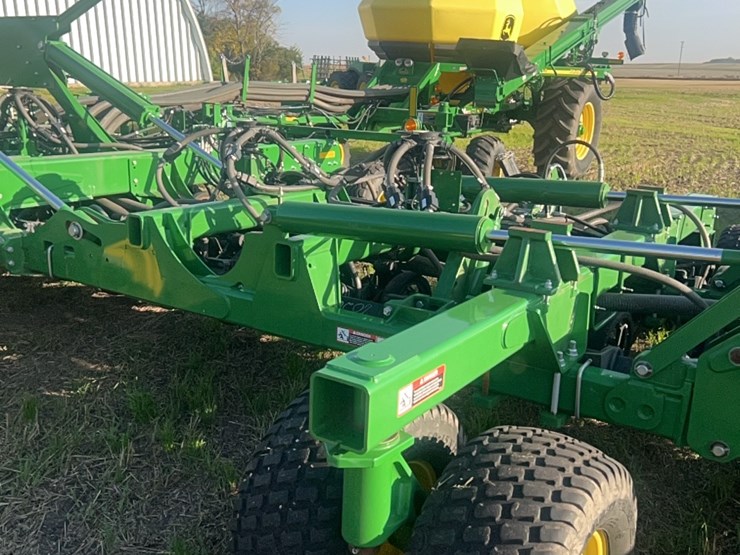 2018-john-deere-1910-image-88
