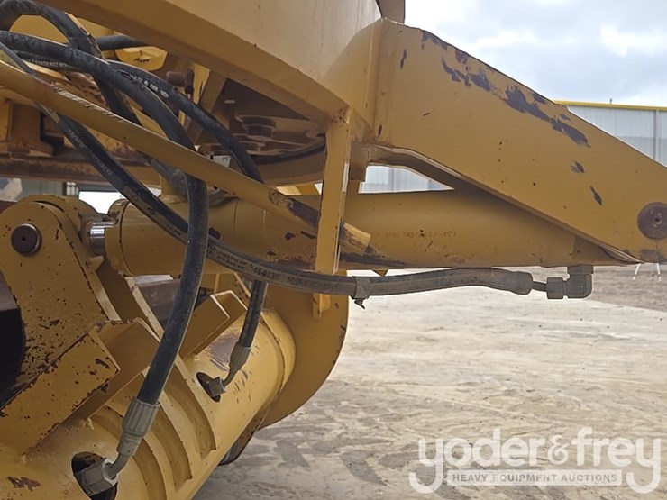 2009-caterpillar-140m-vhp-plus-image-53