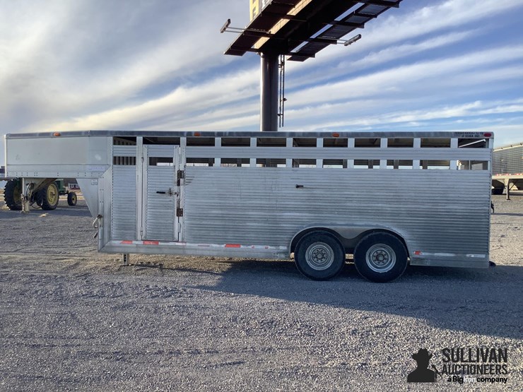 1998-chaparral-trailer-image-7