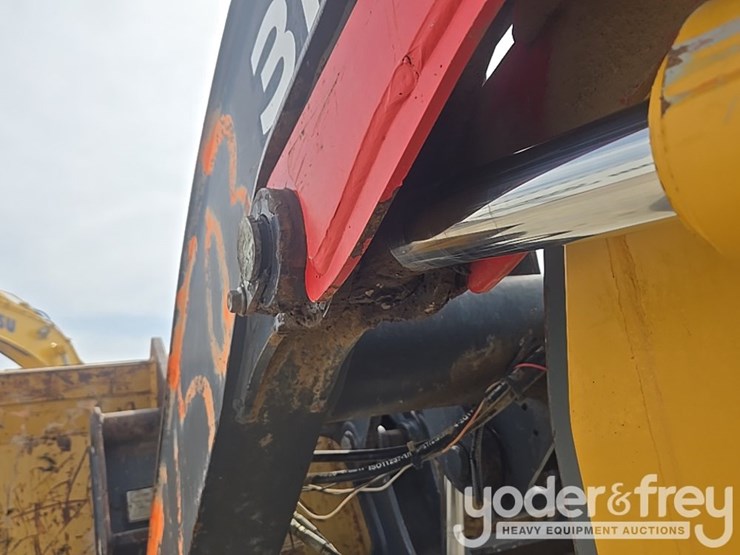 2014-deere-310k-ep-image-29