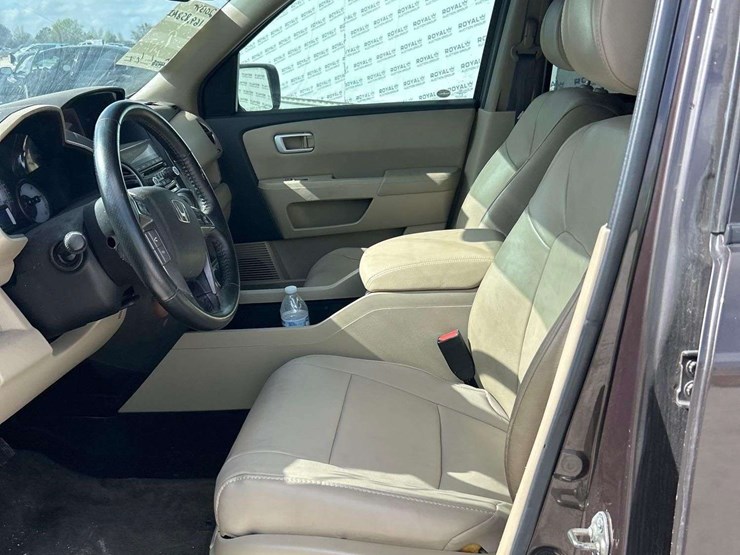 2013-honda-pilot-image-12
