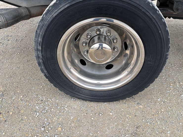 2010-ford-f450-image-63