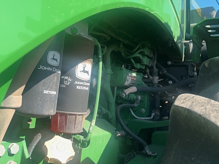 2016-john-deere-9520r-image-115