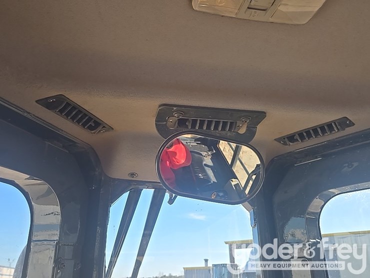 2018-komatsu-d51px-24-image-78