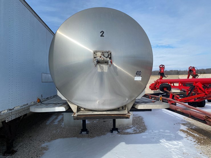 1989-walker-tanker-image-2