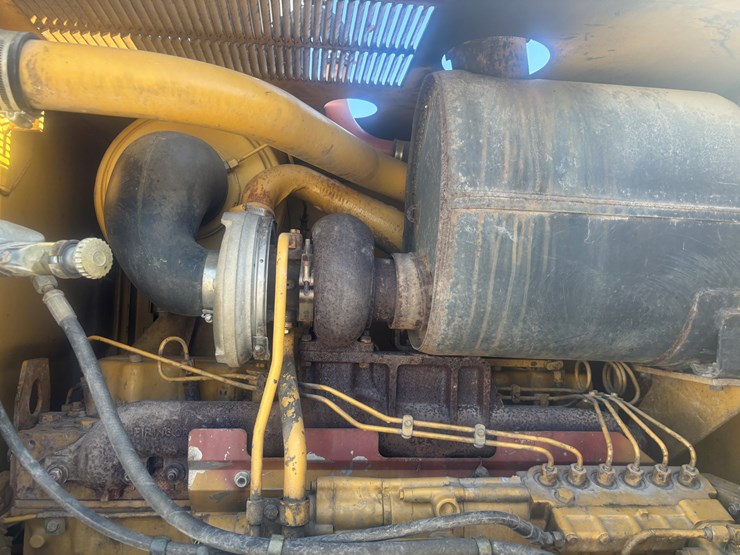 caterpillar-140h-vhp-image-19