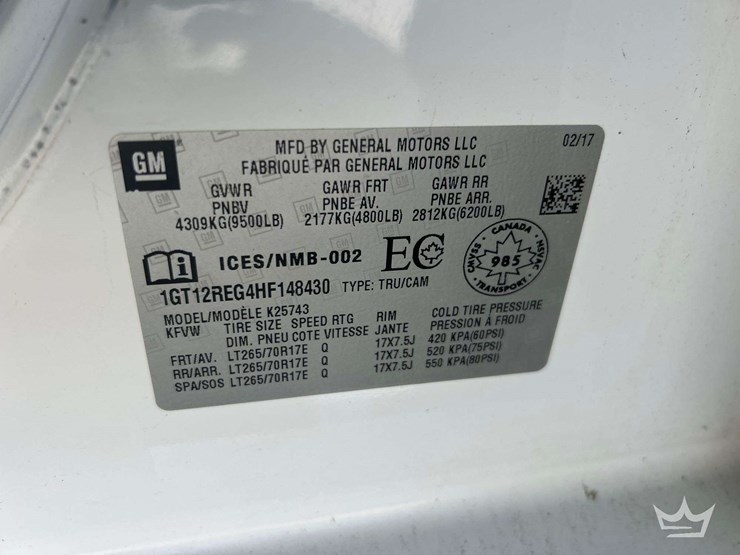 2017-gmc-sierra-2500-image-5