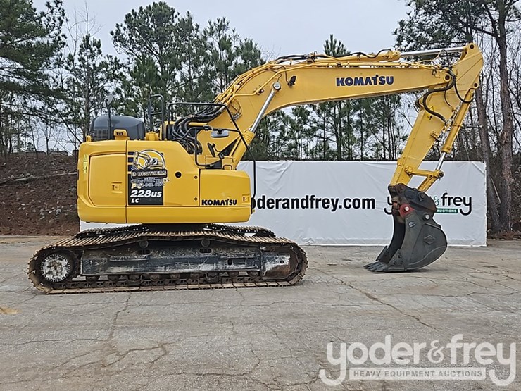 2019-komatsu-pc228us-lc-image-6