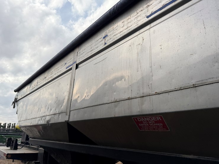 #40962-•-2013-magnolia-/-adams-t/a-fertilizer-tender-trailer-image-29