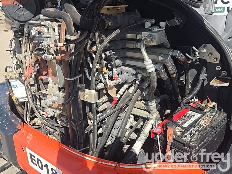 2018-kubota-kx057-4-image-56