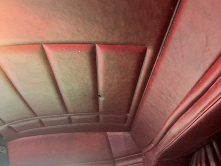 2003-peterbilt-379-image-67