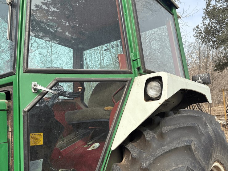 1974-oliver-2255-image-8