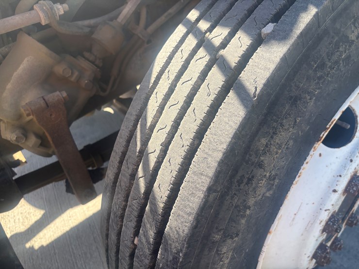 1985-international-9-image-48