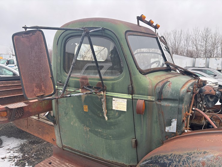 #2255-•-1941-chevrolet-flatbed-dump-truck-image-13
