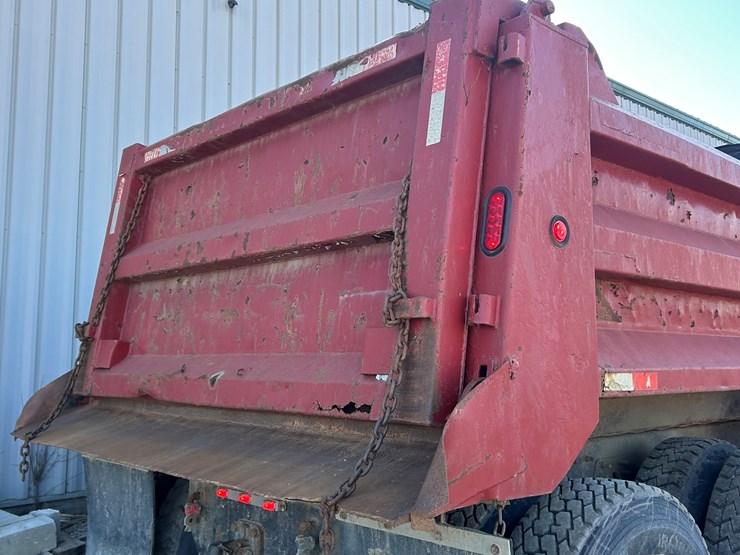 2002-international-7400-image-18