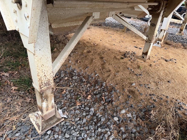 #40957-•-2013-cts-ght-40-40'-t/a-hopper-bottom-trailer-5tu12402xds000923-image-30