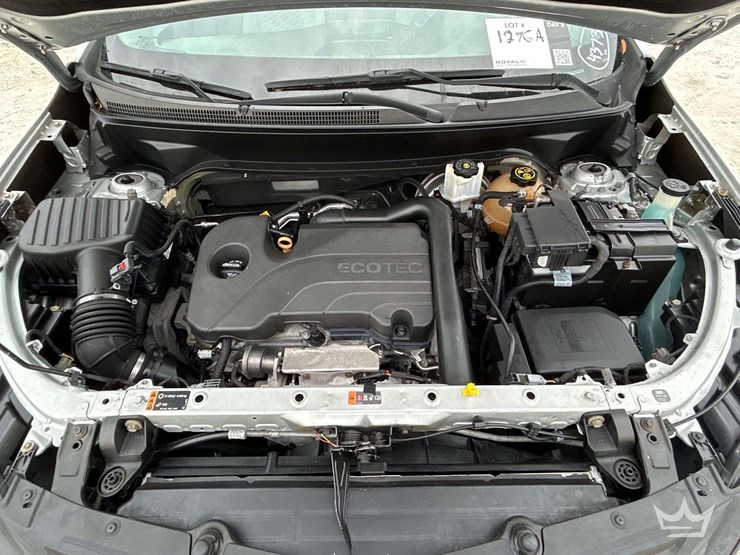 2020-chevrolet-equinox-image-8