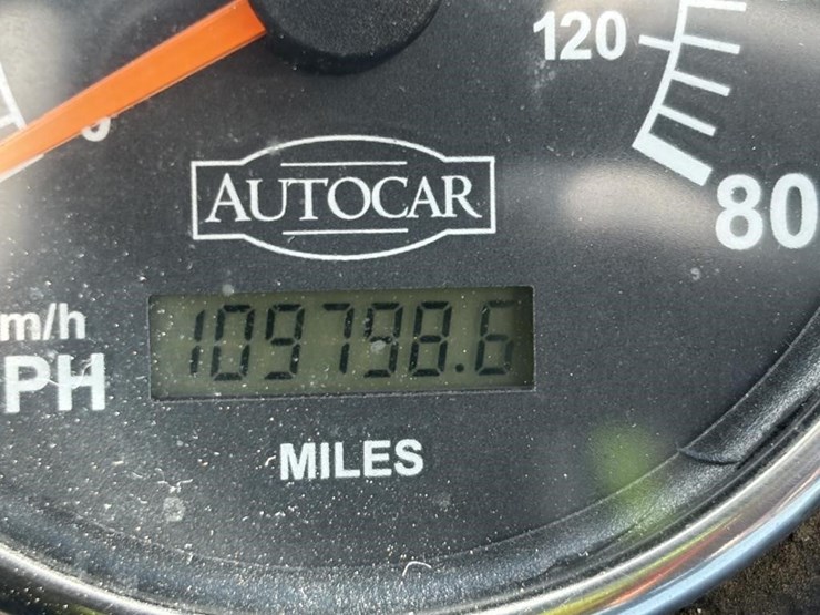 2010-autocar-xpeditor-image-14