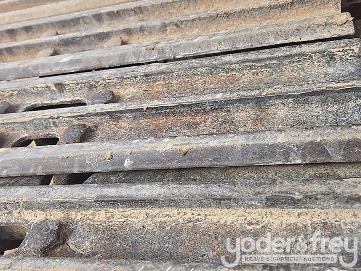 2018-volvo-ec200el-image-32