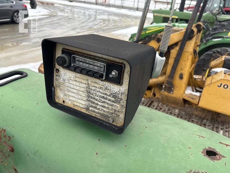 john-deere-2940-image-18