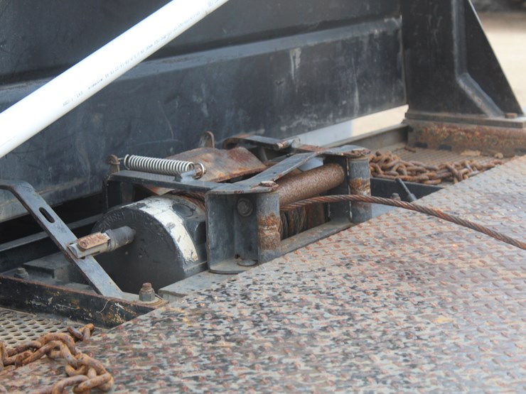 2013-ford-f650-image-8