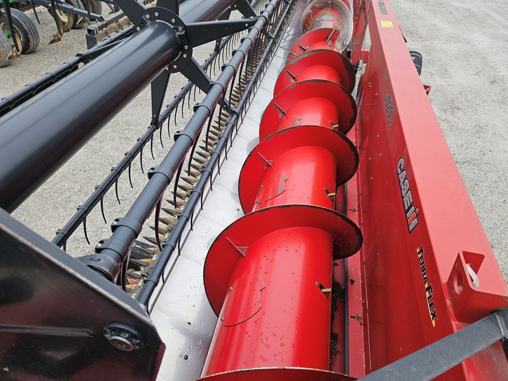 2013-case-ih-3020-image-4