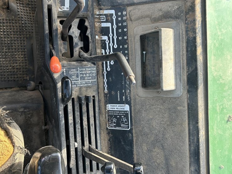 john-deere-4230-image-10