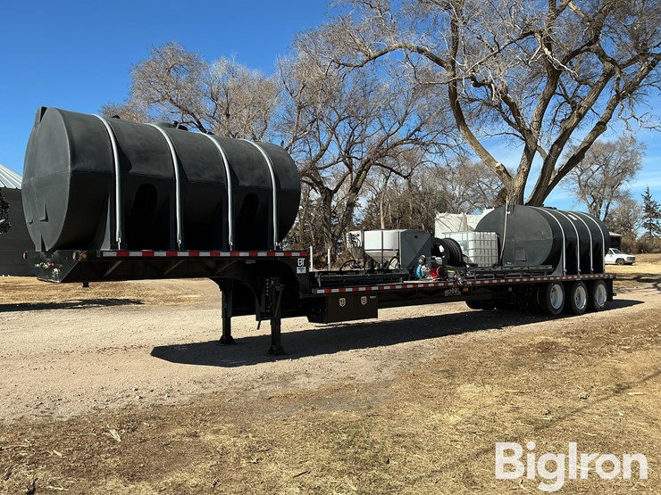 2023-behnke-enterprises-fb8x48ss-80h-tri/a-step-deck-sprayer-tender-trailer-image-1