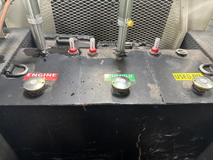 1987-peterbilt-379-image-52